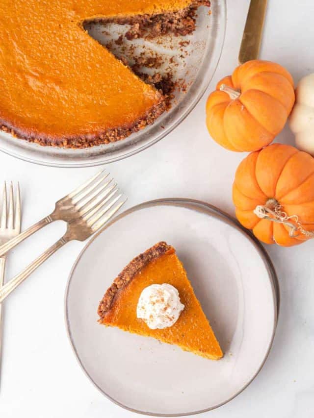 Keto Pumpkin Pie Recipe • Low Carb Nomad