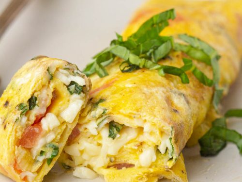 Tomato Basil Rolled Omelet